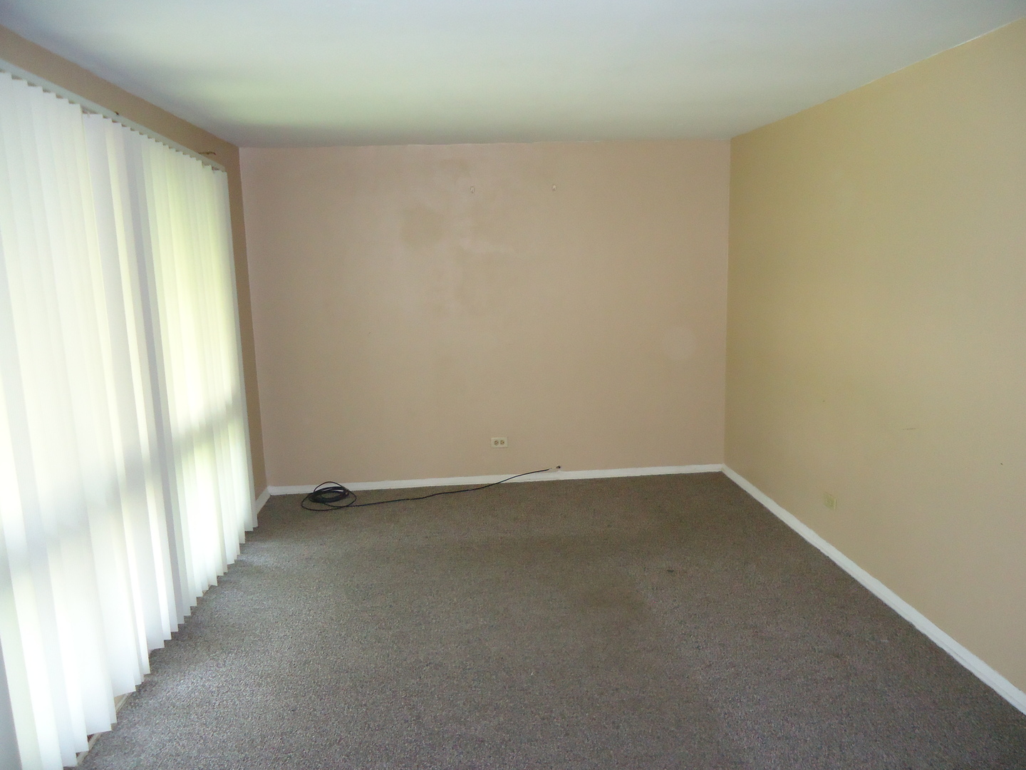 16501 Oxford Drive, Markham, IL 60428