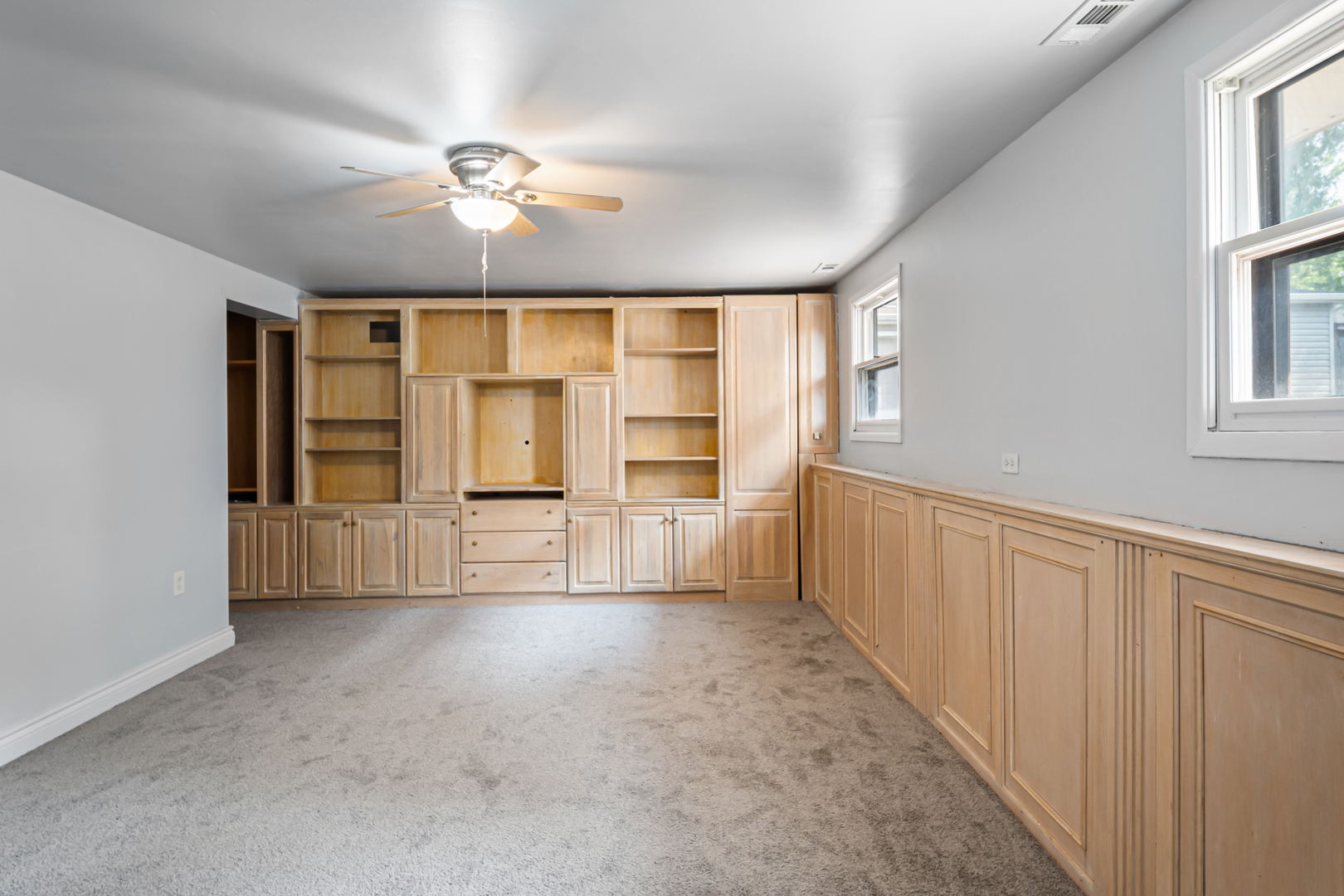 26W278 Harrison Avenue, Winfield, IL 60190