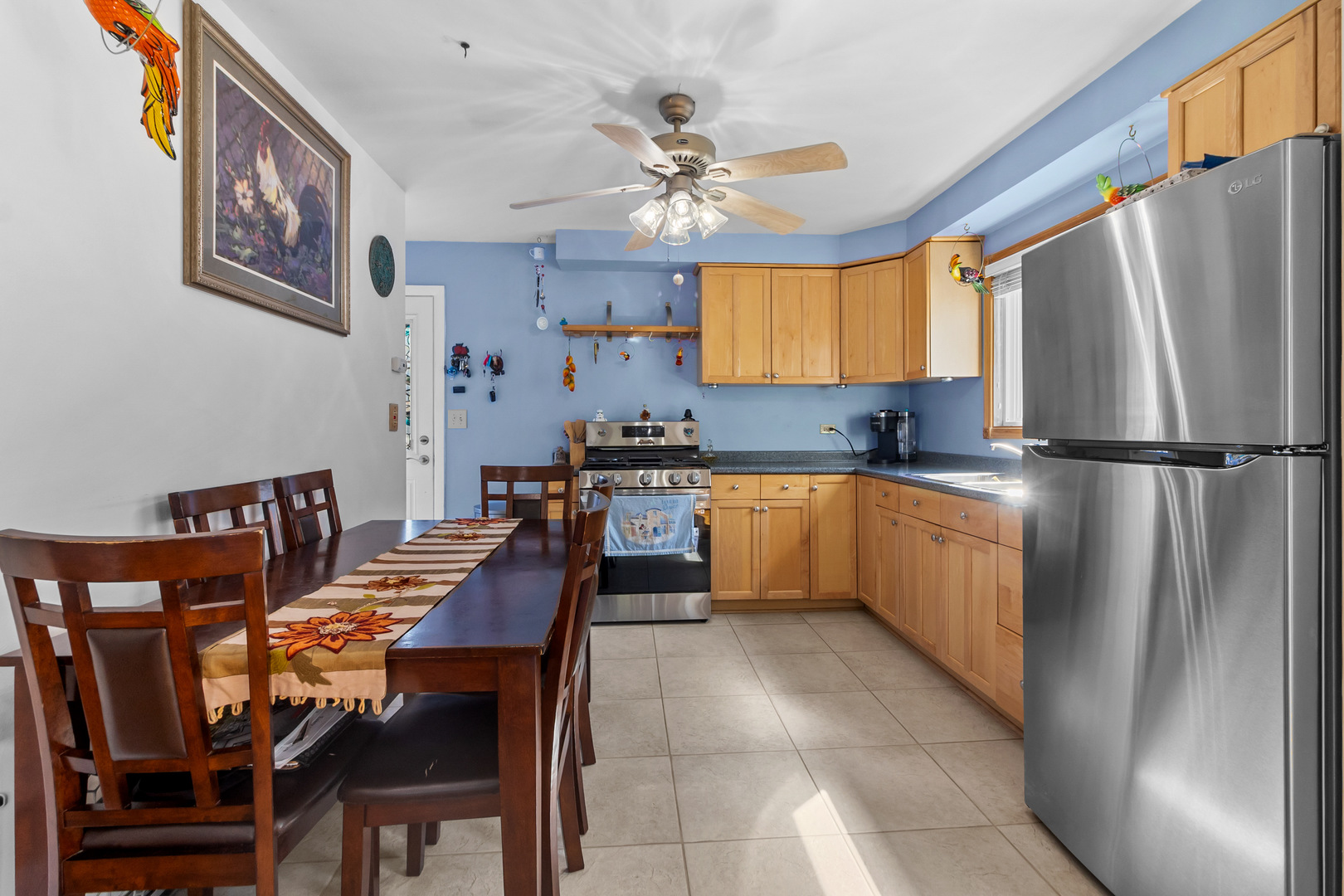 261 N Shaddle Avenue, Mundelein, IL 60060