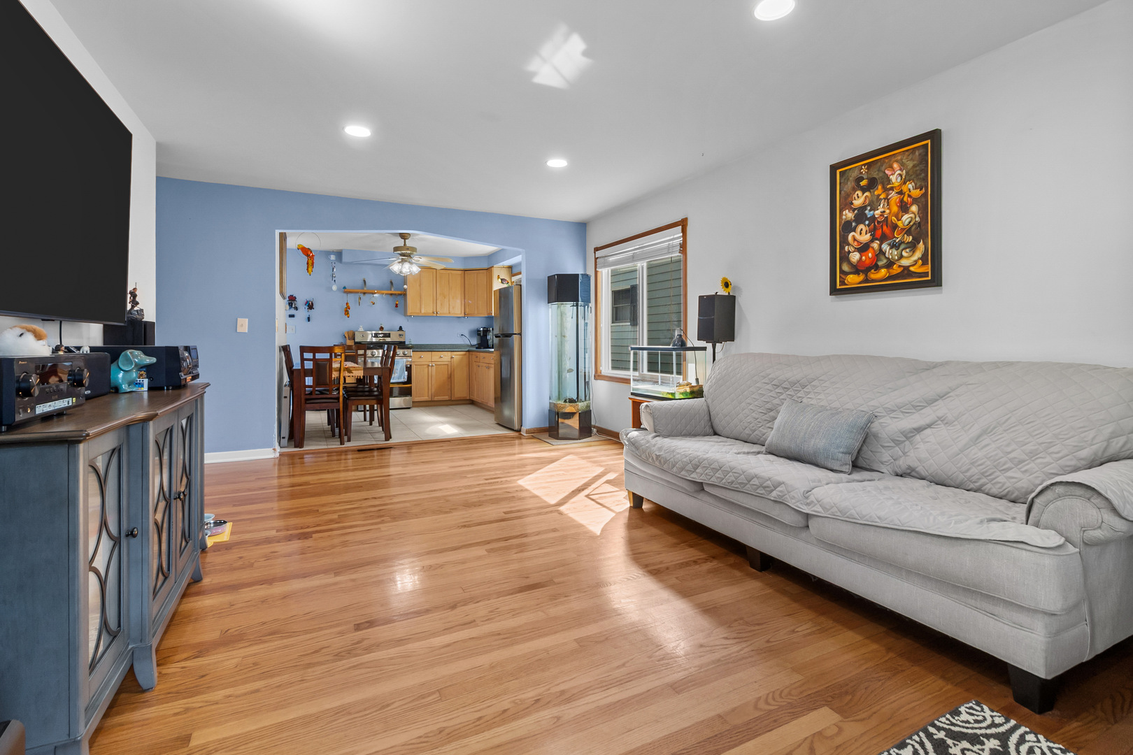 261 N Shaddle Avenue, Mundelein, IL 60060