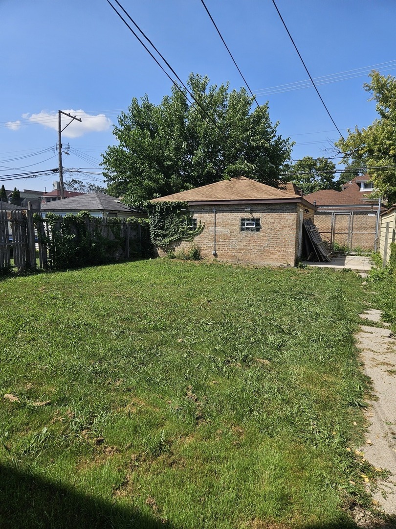 3234 W Marquette Road, Chicago, IL 60629
