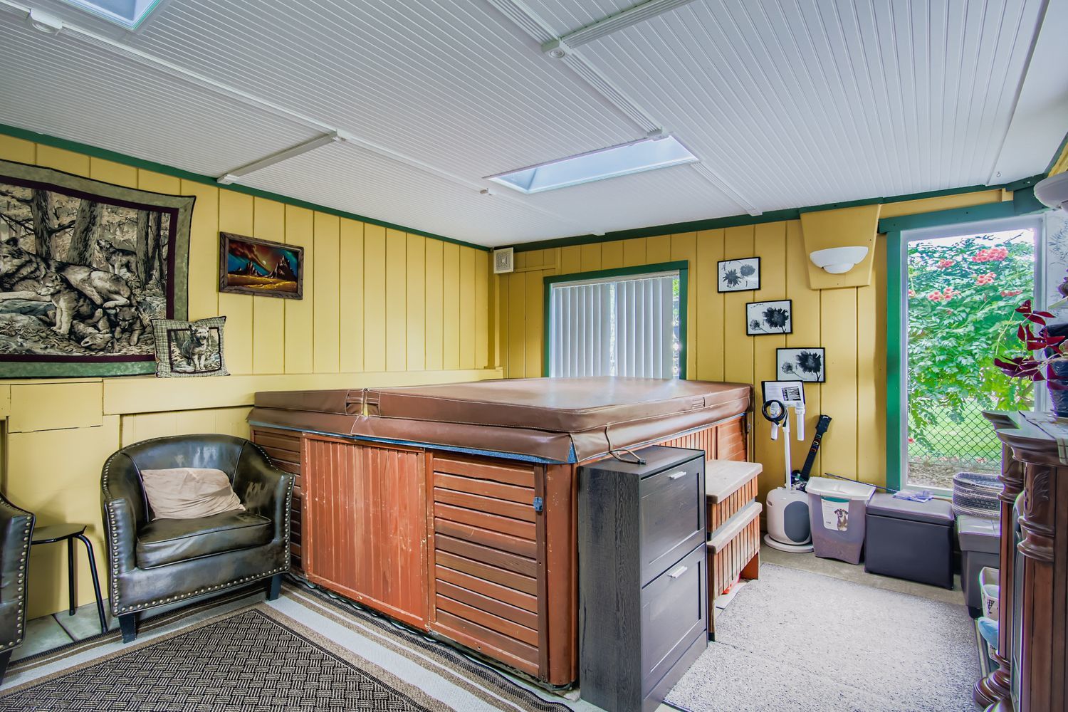 17121 Ozark Avenue, Tinley Park, IL 60477