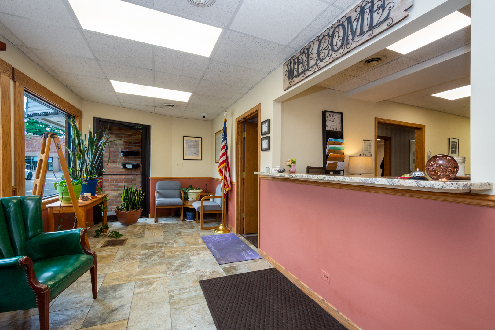 382 Lake Street, Antioch, IL 60002