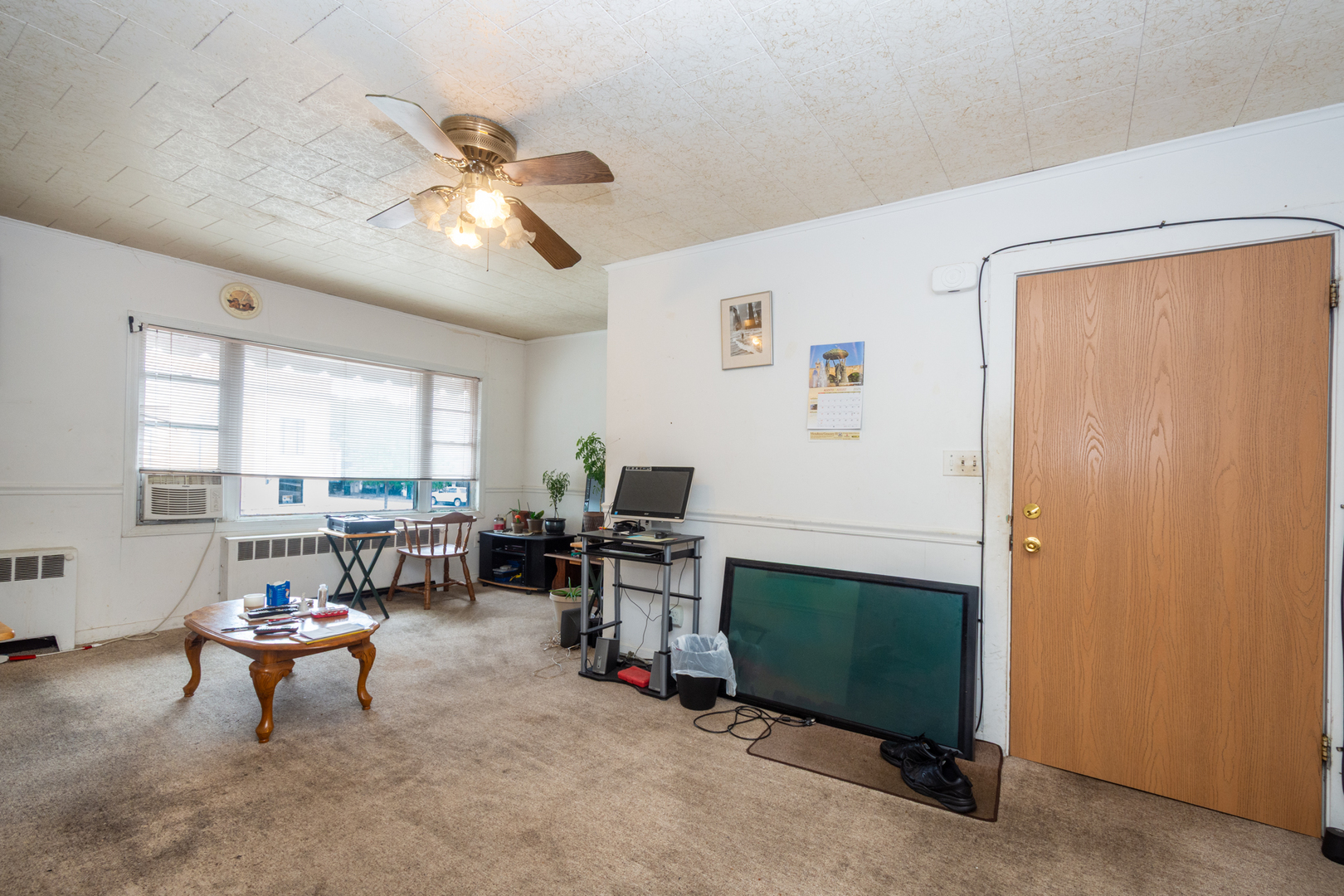 382 Lake Street, Antioch, IL 60002
