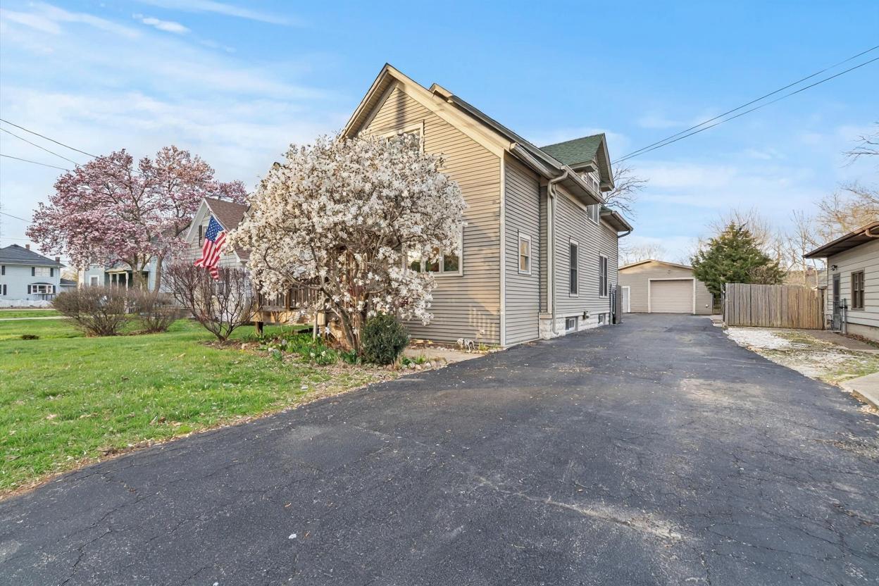 15405 S Joliet Road, Plainfield, IL 60544