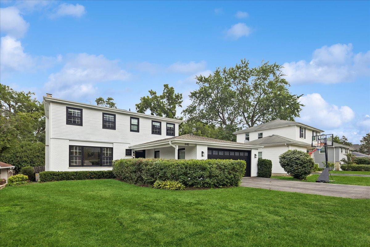 440 Elm Street, Glen Ellyn, IL 60137