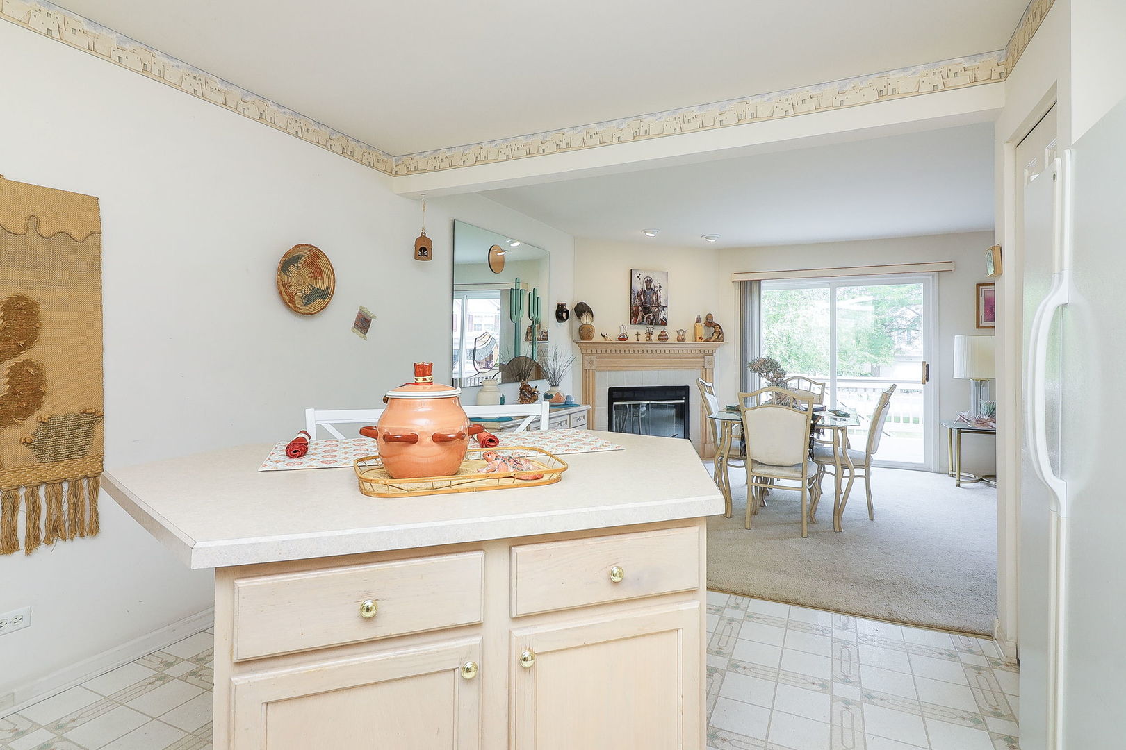 3042 Saint Michel Lane, St. Charles, IL 60175