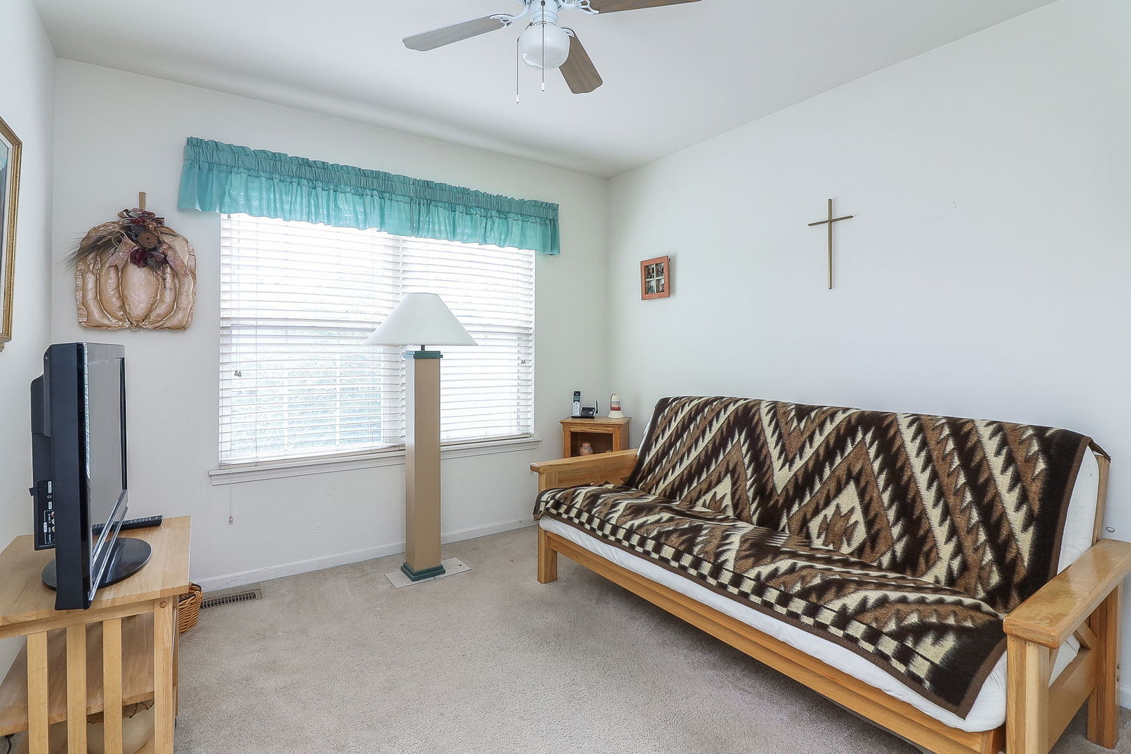 3042 Saint Michel Lane, St. Charles, IL 60175