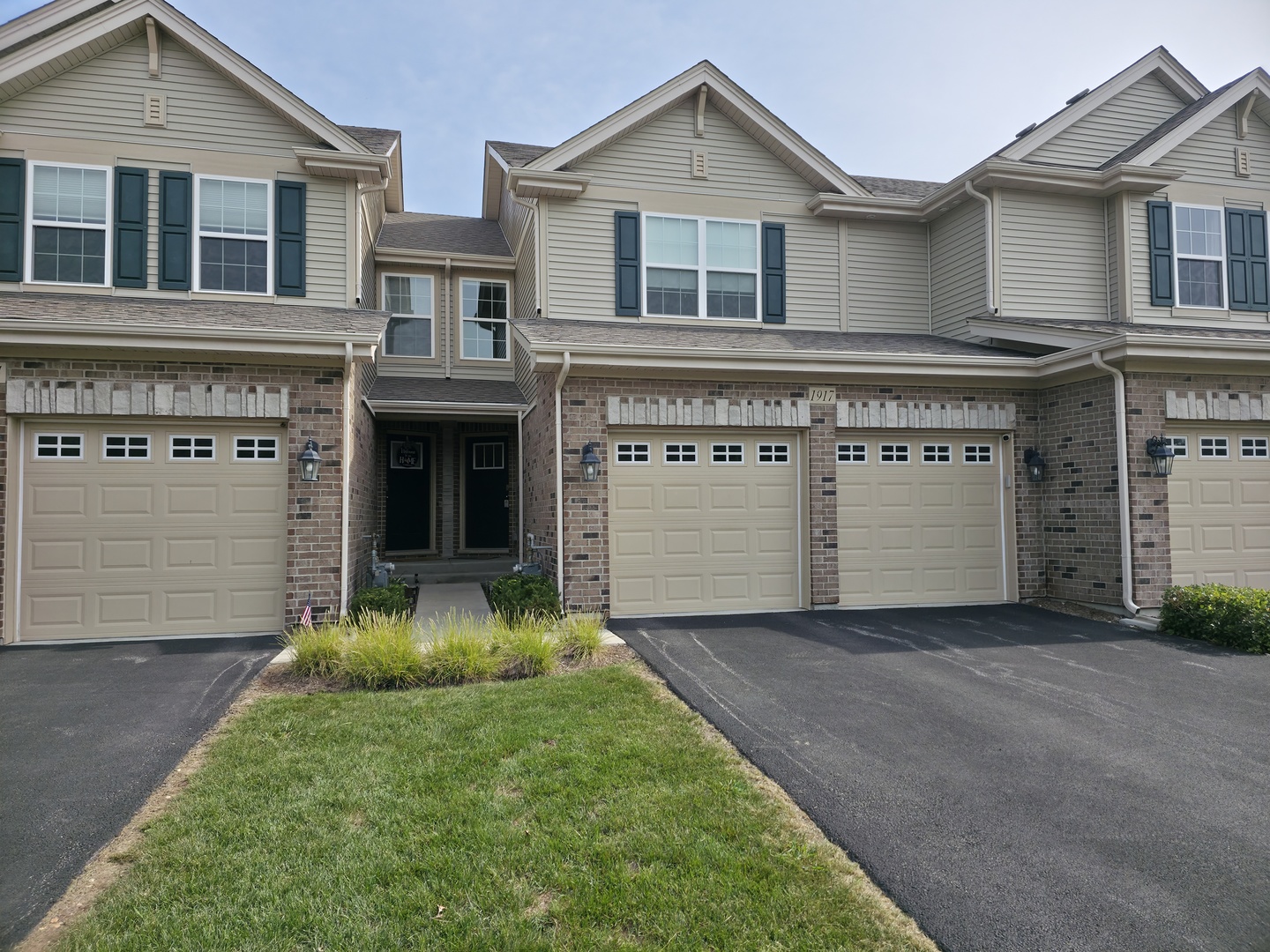 1917 Turtle Creek Court, Aurora, IL 60503
