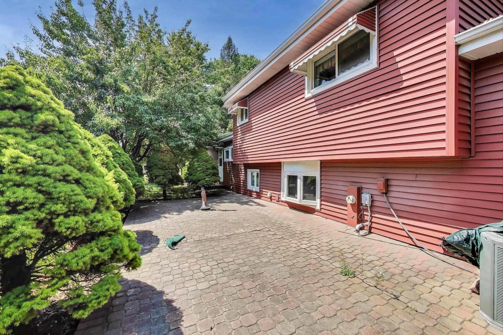 4208 E Frontage Road, Rolling Meadows, IL 60008