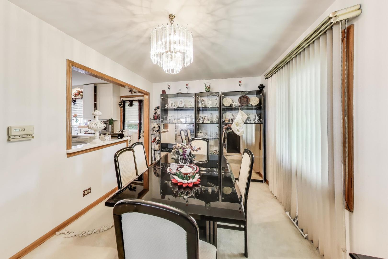 4208 E Frontage Road, Rolling Meadows, IL 60008