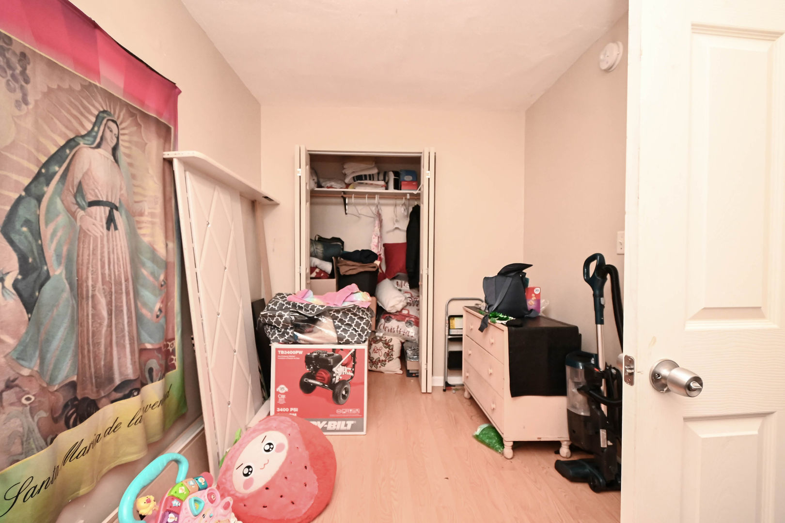 1423 Victoria Avenue, North Chicago, IL 60064