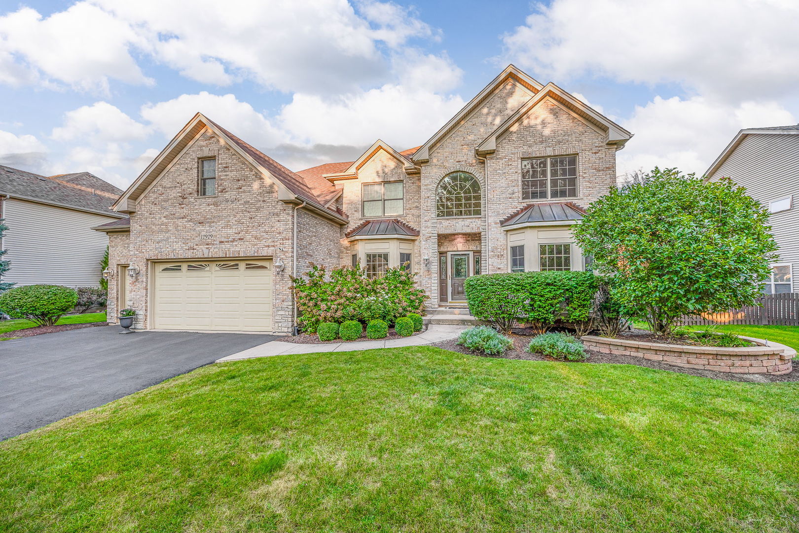 12929 Alpine Way, Plainfield, IL 60585