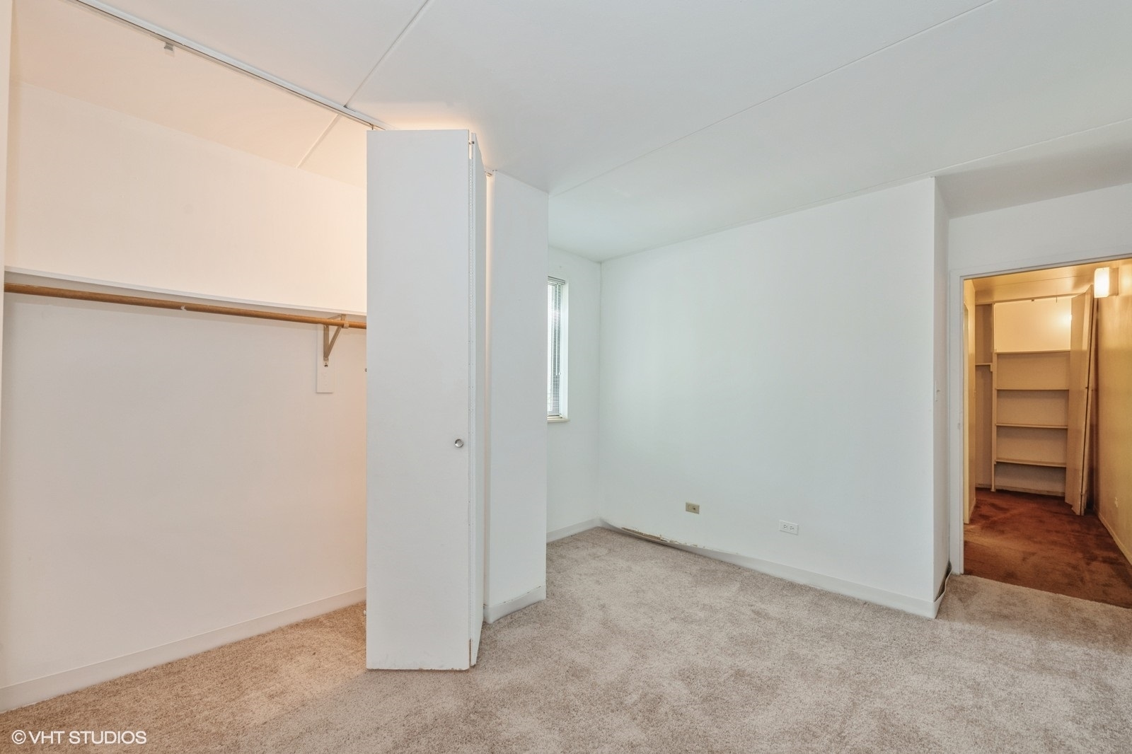 354 W Miner Street #1B, Arlington Heights, IL 60005