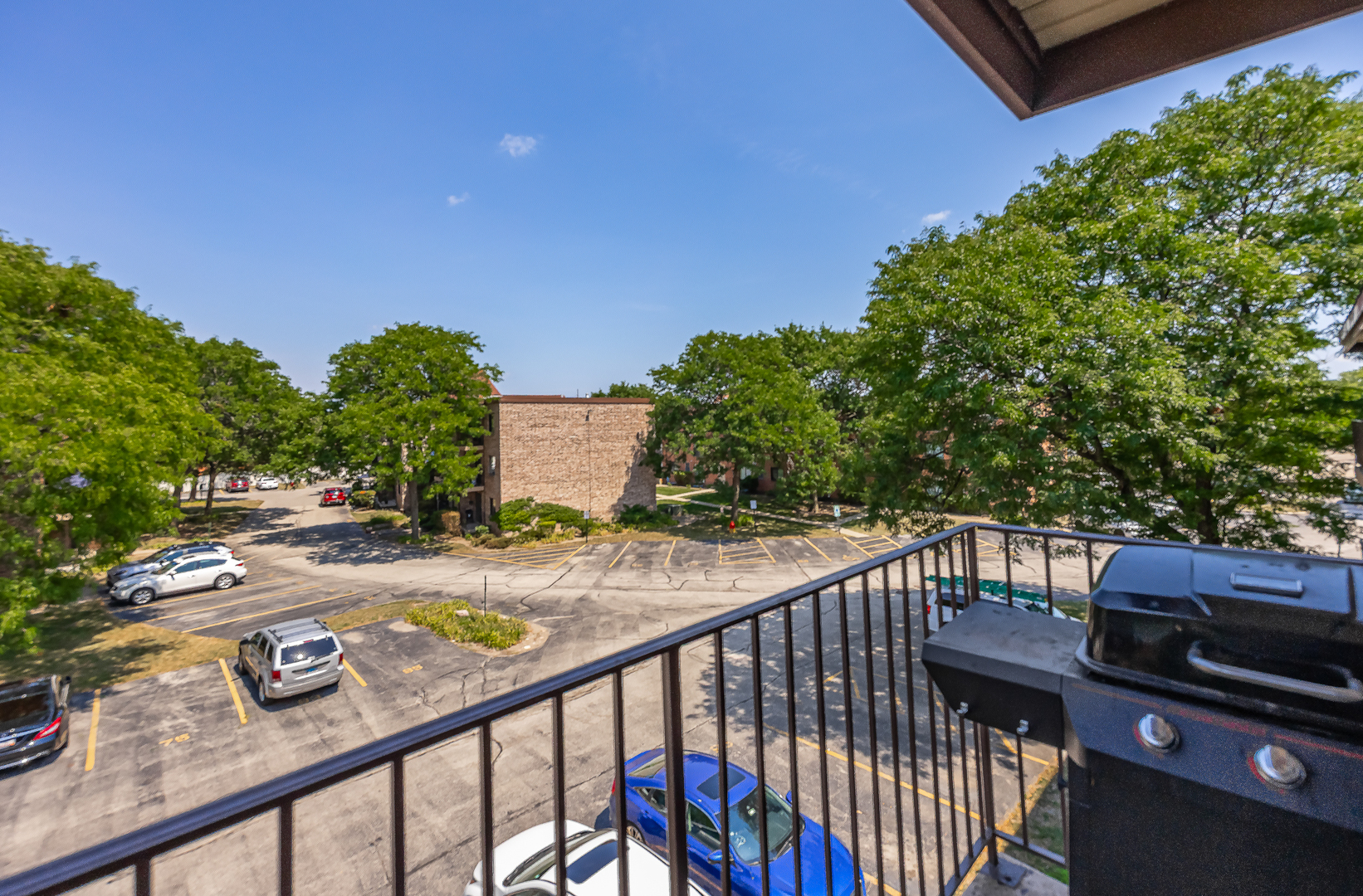 5511 Chateau Drive #5, Rolling Meadows, IL 60008