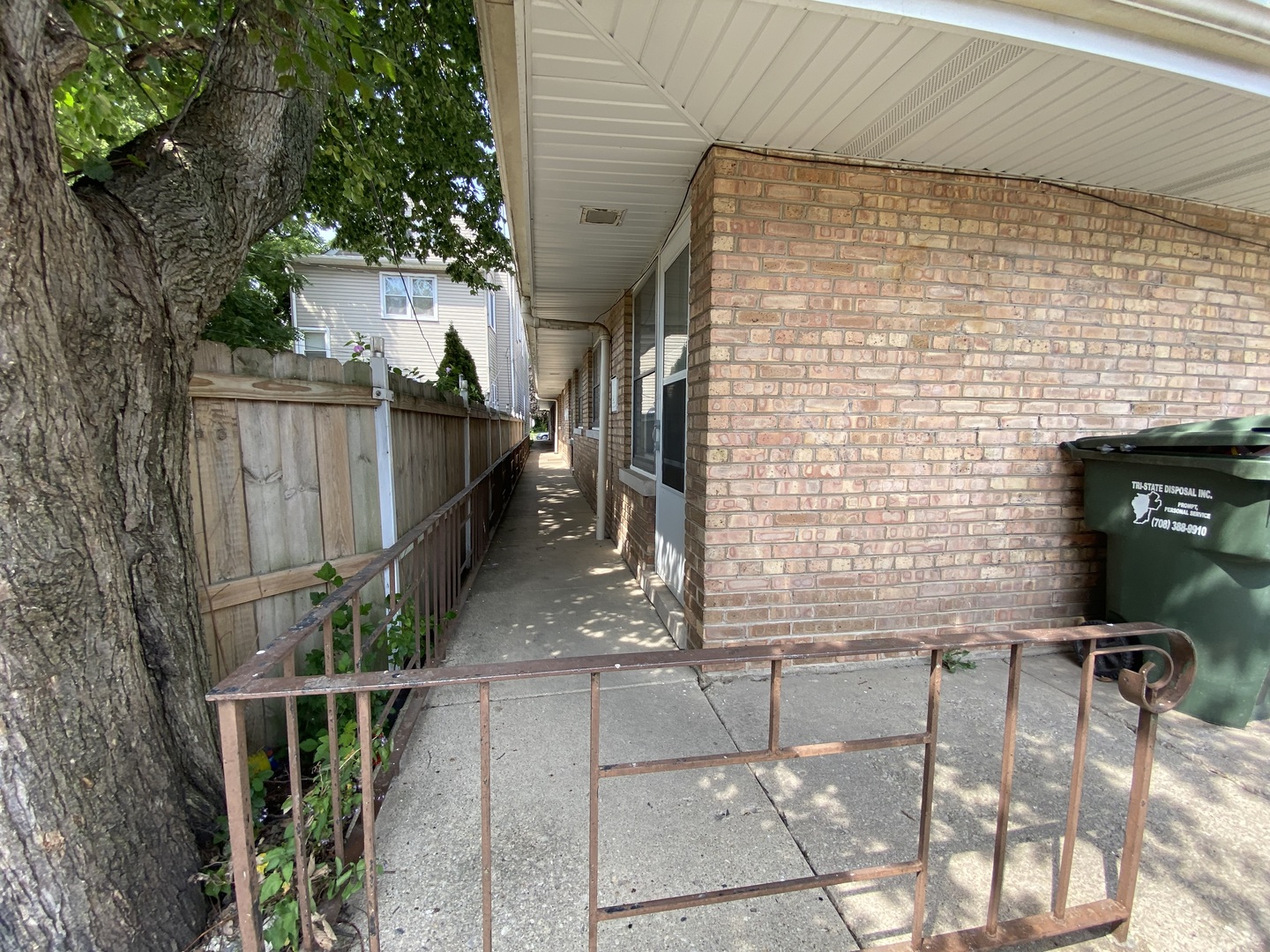 12413 MAPLE Avenue, Blue Island, IL 60406