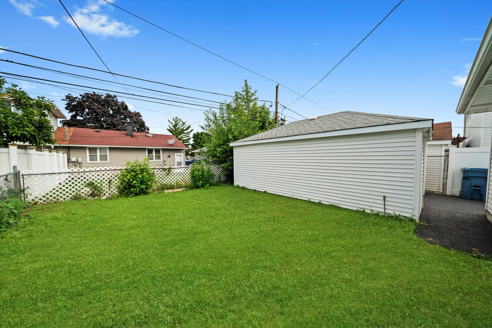 8918 S Ryan Road, Hometown, IL 60456