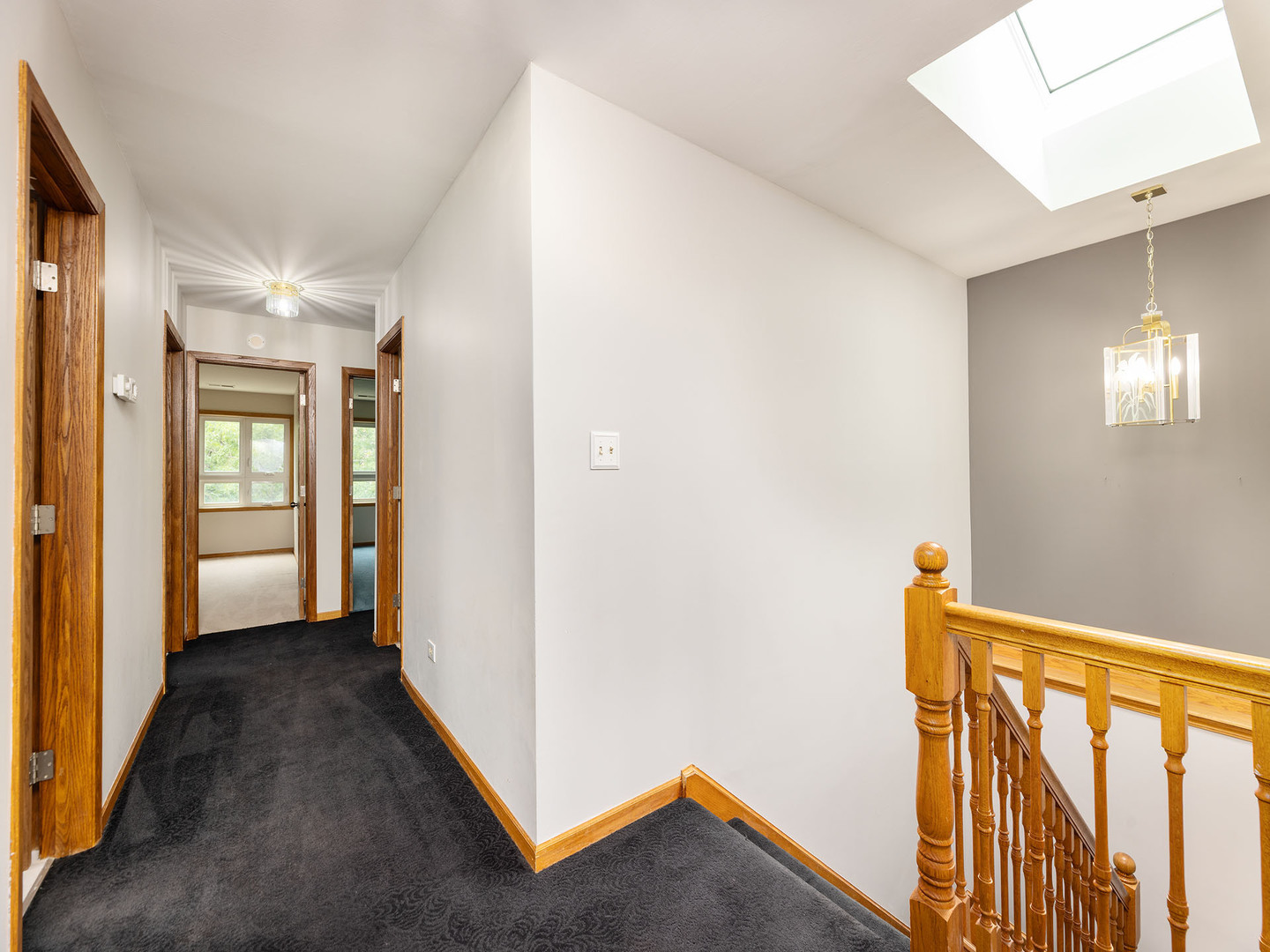 6527 N Onarga Avenue, Chicago, IL 60631