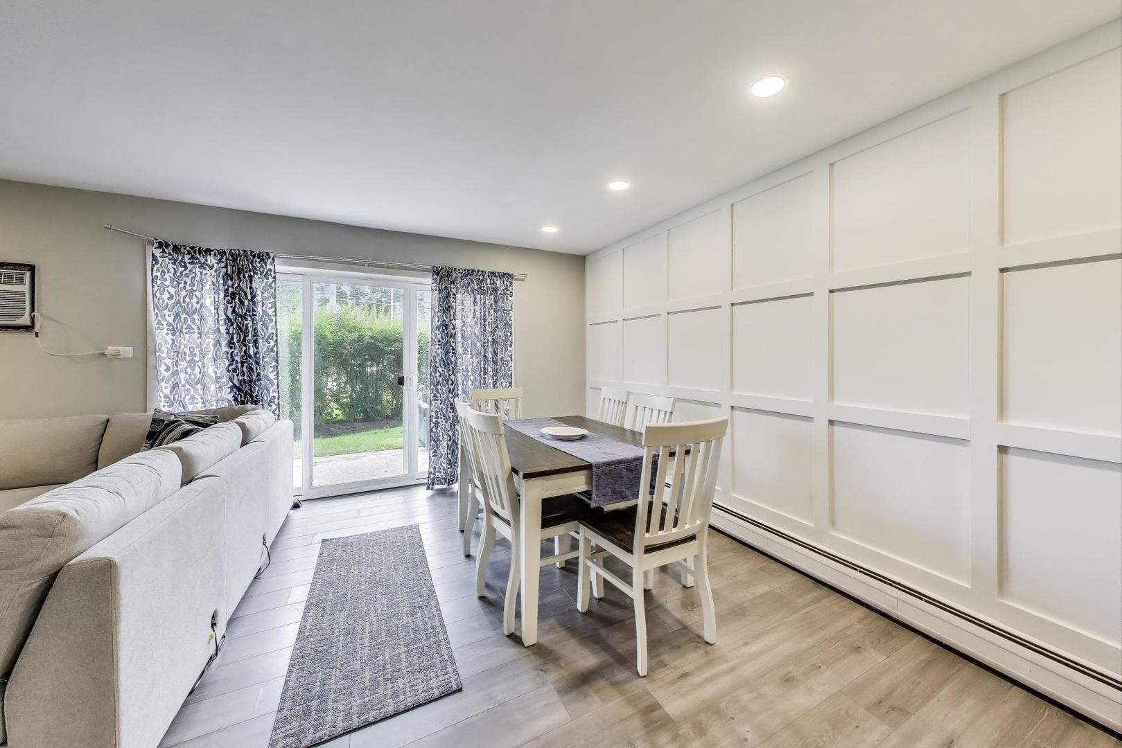 4224 Saratoga Avenue #J110, Downers Grove, IL 60515