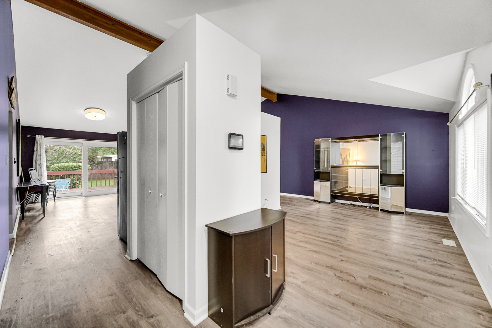 173 Cedarwood Drive, Steger, IL 60475