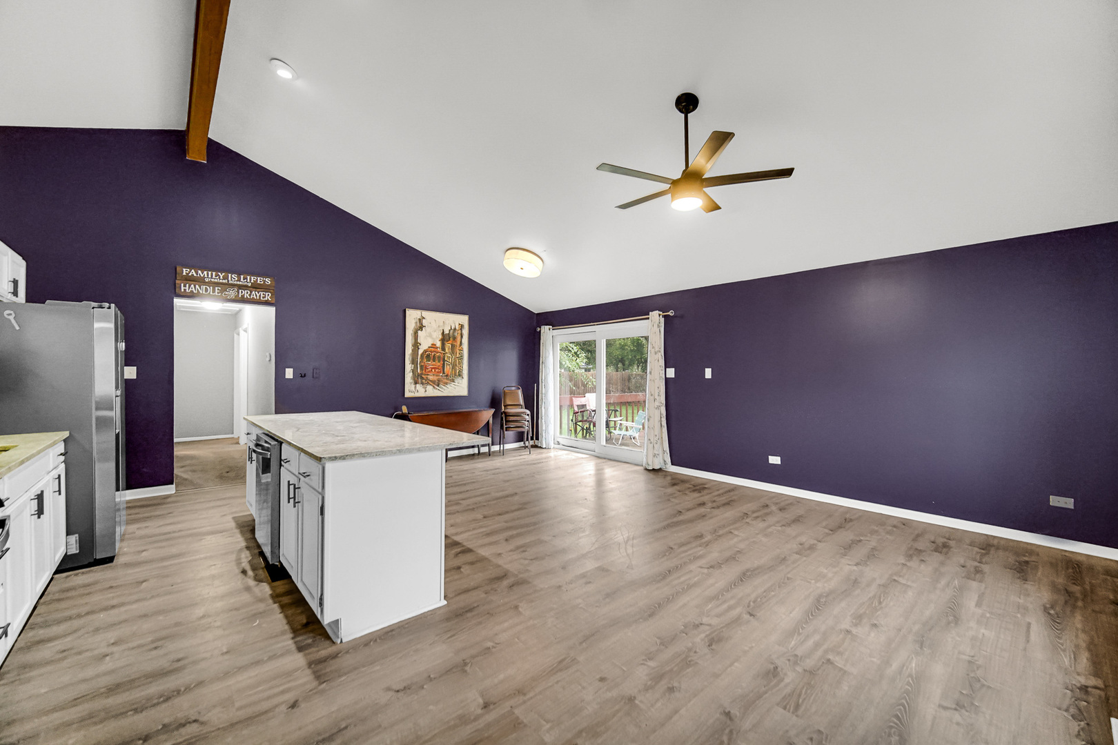 173 Cedarwood Drive, Steger, IL 60475
