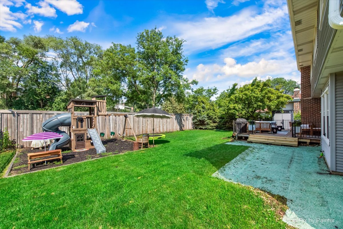 6S146 Country Drive, Naperville, IL 60540