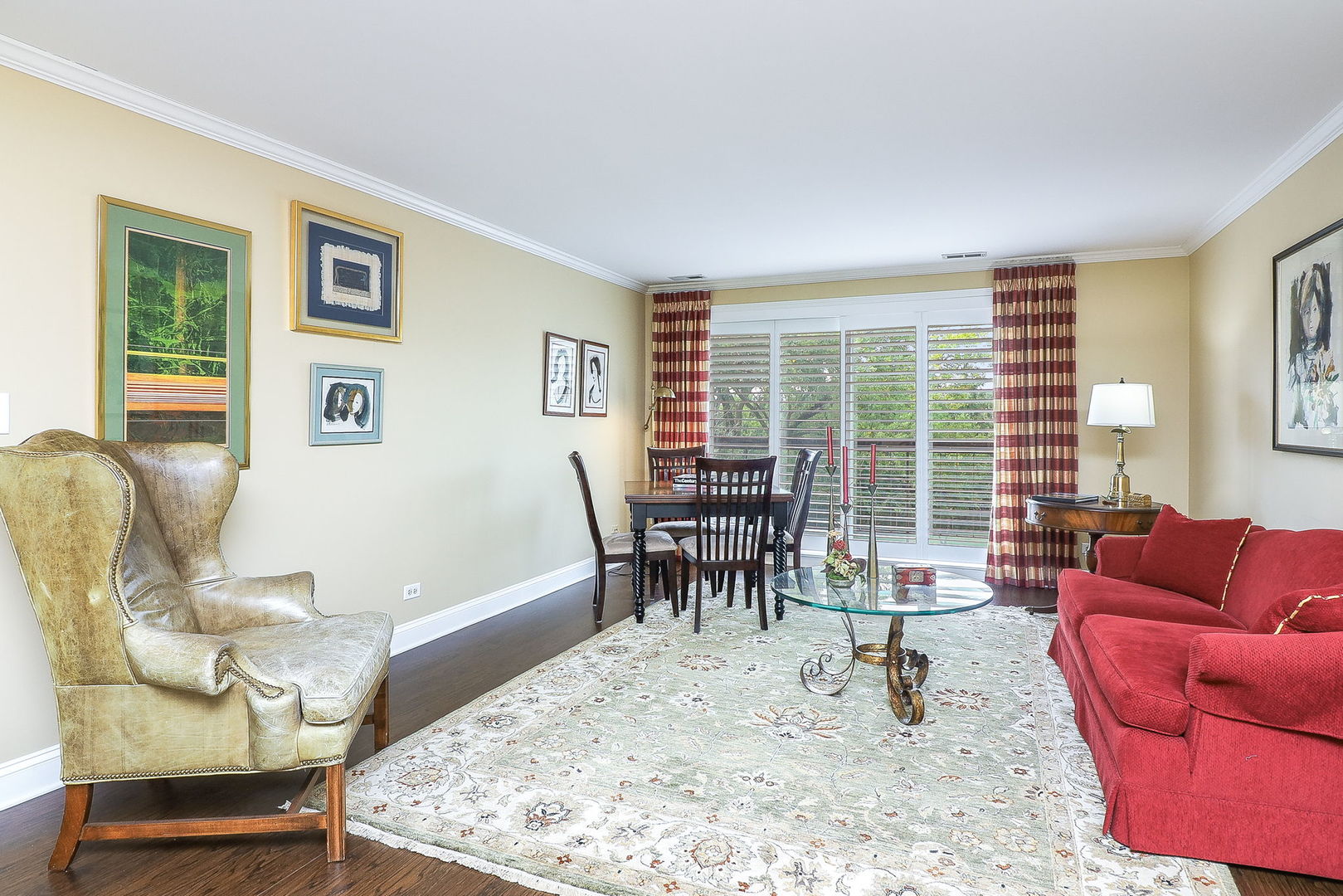 501 Lake Hinsdale Drive #307, Willowbrook, IL 60527
