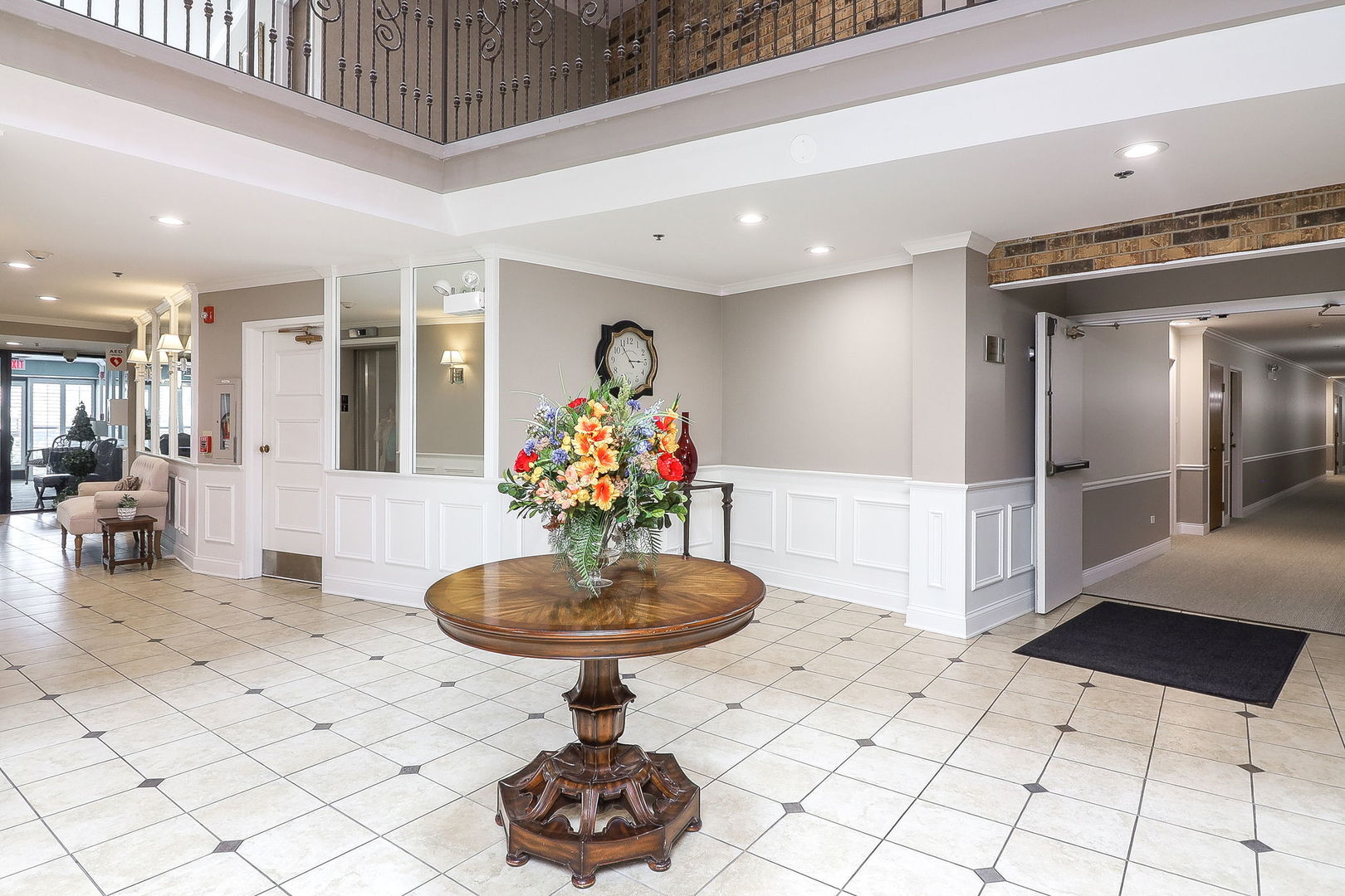 501 Lake Hinsdale Drive #307, Willowbrook, IL 60527