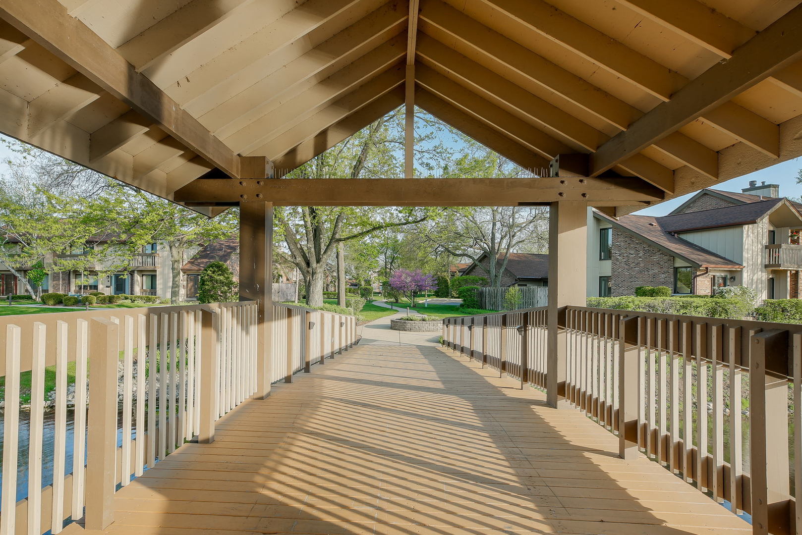 501 Lake Hinsdale Drive #307, Willowbrook, IL 60527