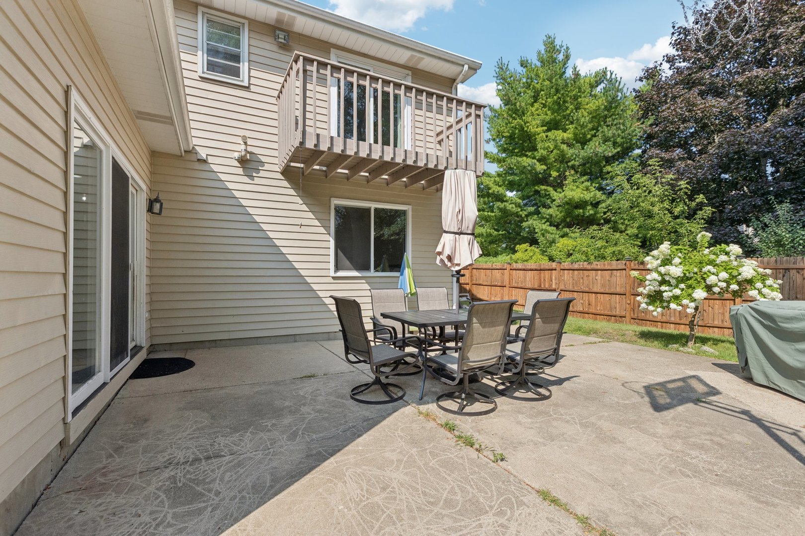 17431 W Dartmoor Drive, Grayslake, IL 60030