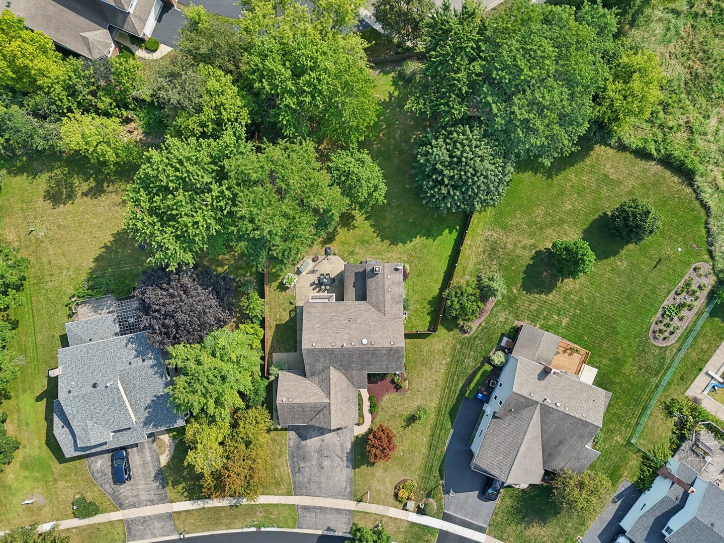 17431 W Dartmoor Drive, Grayslake, IL 60030