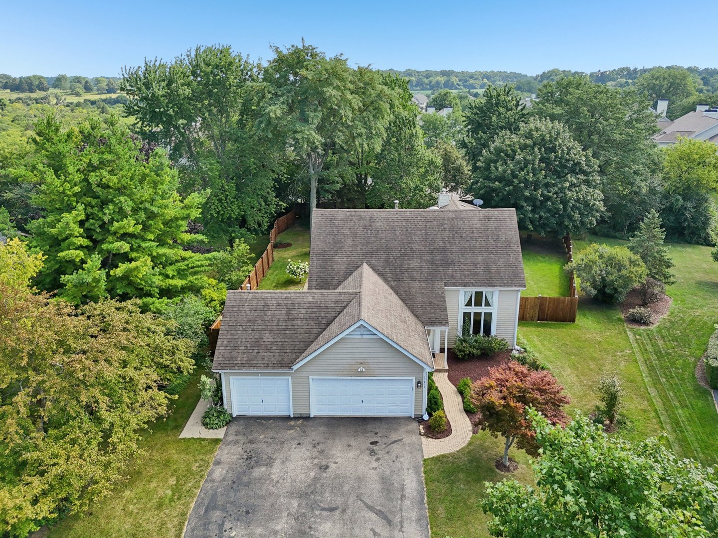 17431 W Dartmoor Drive, Grayslake, IL 60030