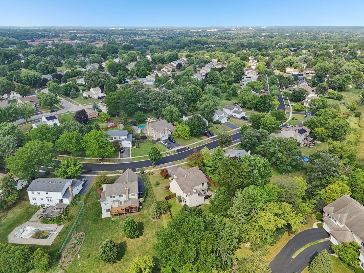 17431 W Dartmoor Drive, Grayslake, IL 60030