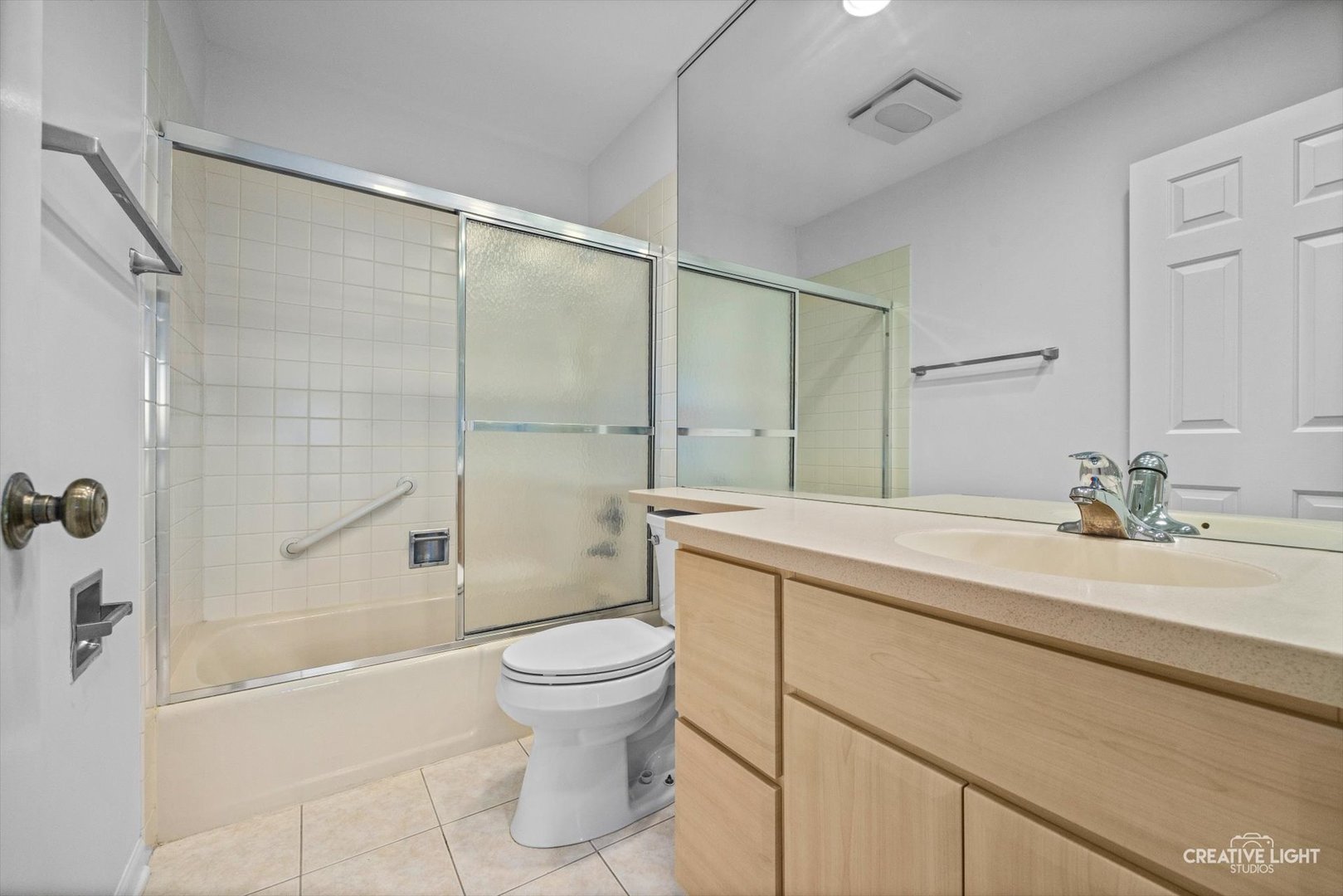 47 The Court Of Greenway #47, Northbrook, IL 60062