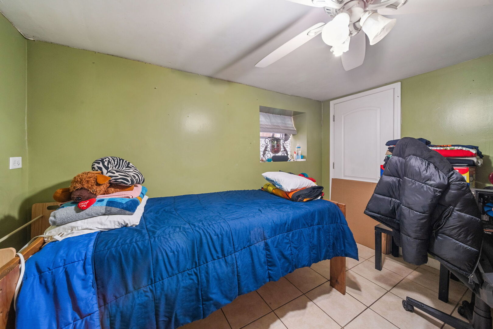6130 S Washtenaw Avenue, Chicago, IL 60629