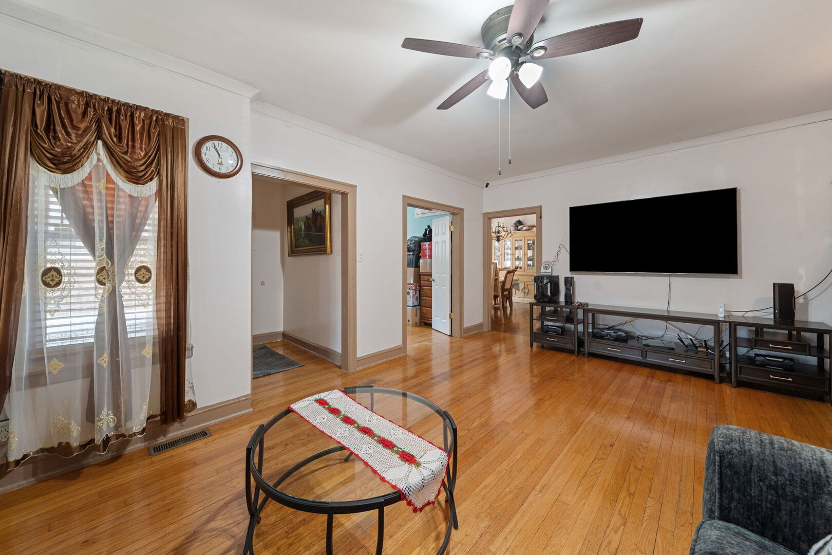 6130 S Washtenaw Avenue, Chicago, IL 60629