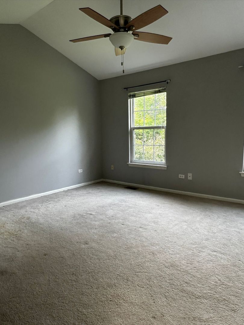 1622 Orchard Avenue, Schaumburg, IL 60193