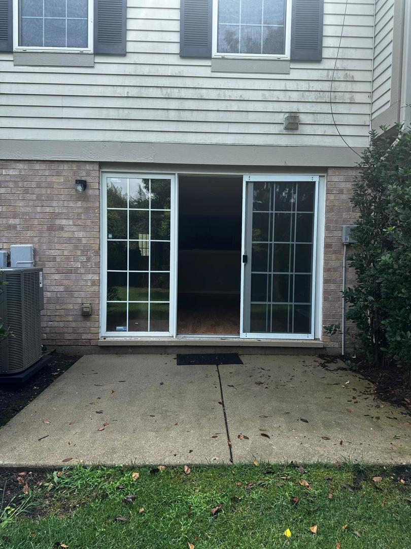 1622 Orchard Avenue, Schaumburg, IL 60193