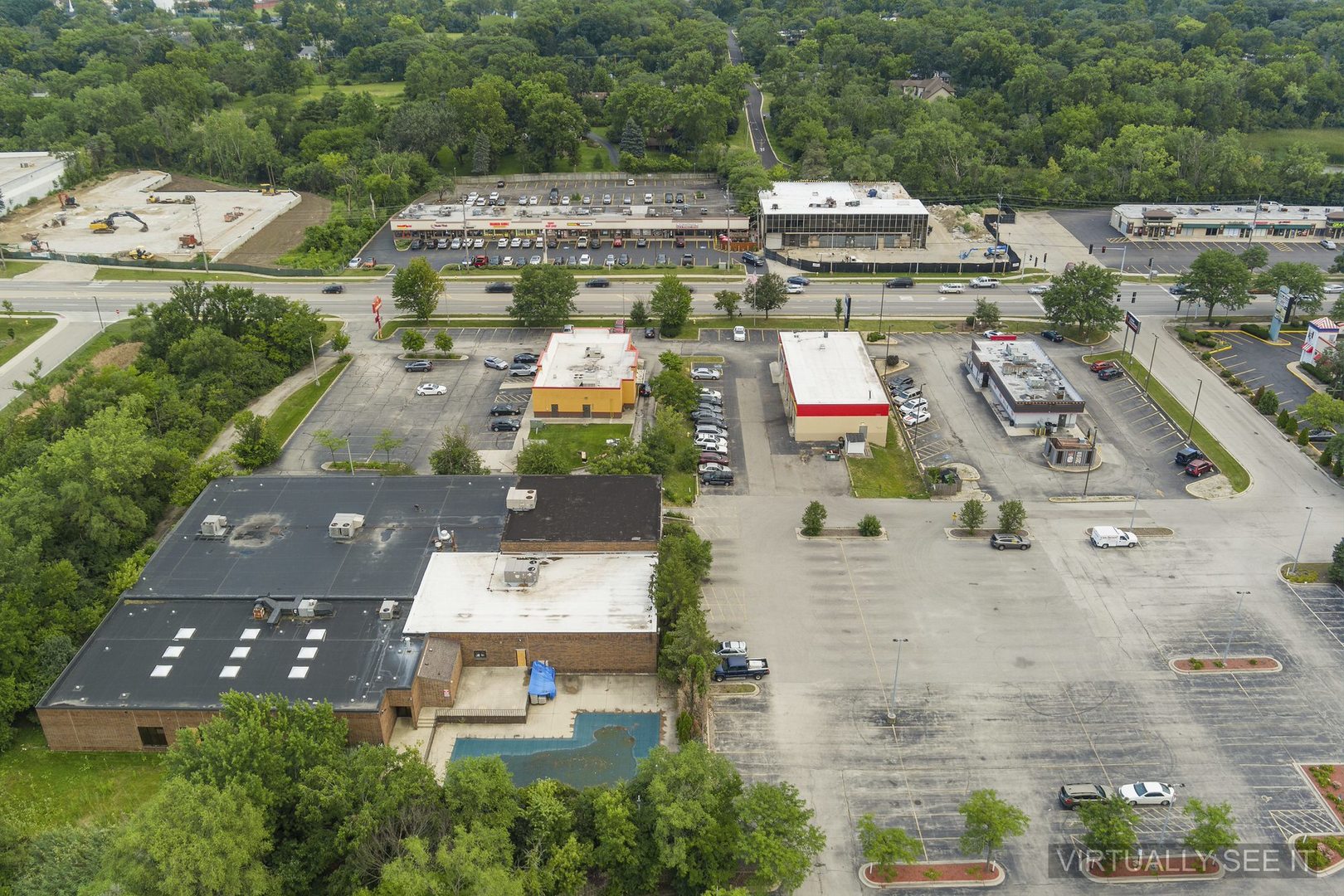 830 E Roosevelt Road, Lombard, IL 60148