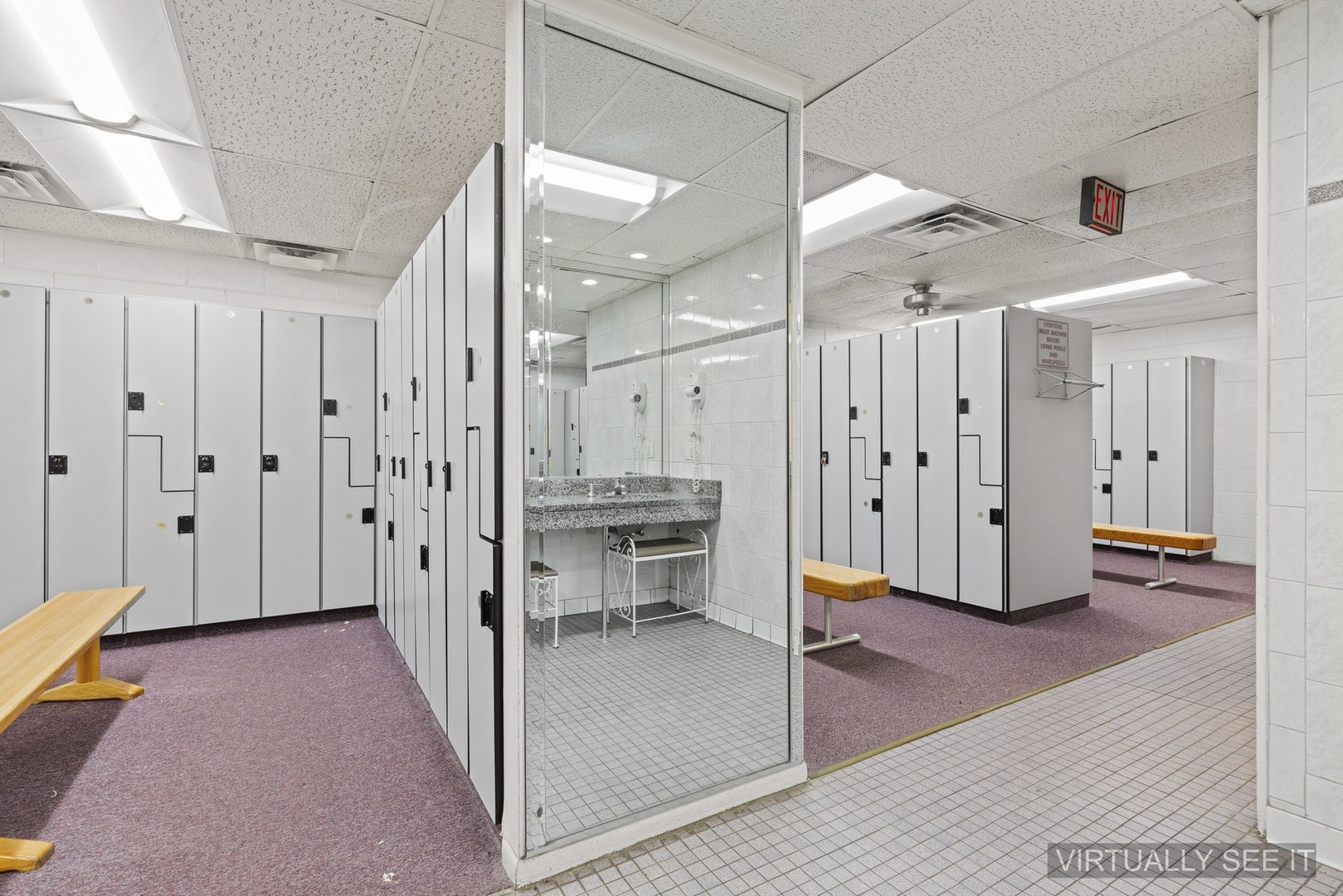 830 E Roosevelt Road, Lombard, IL 60148