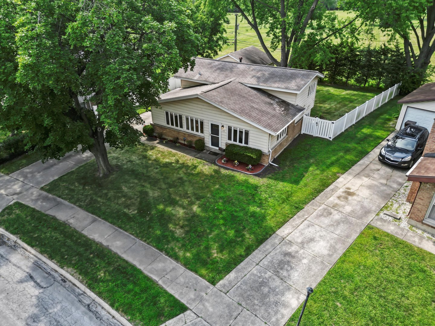 114 Willow Street, Park Forest, IL 60466