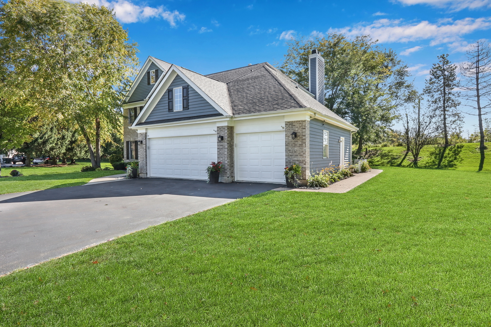3696 Tamarack Circle, Crystal Lake, IL 60012