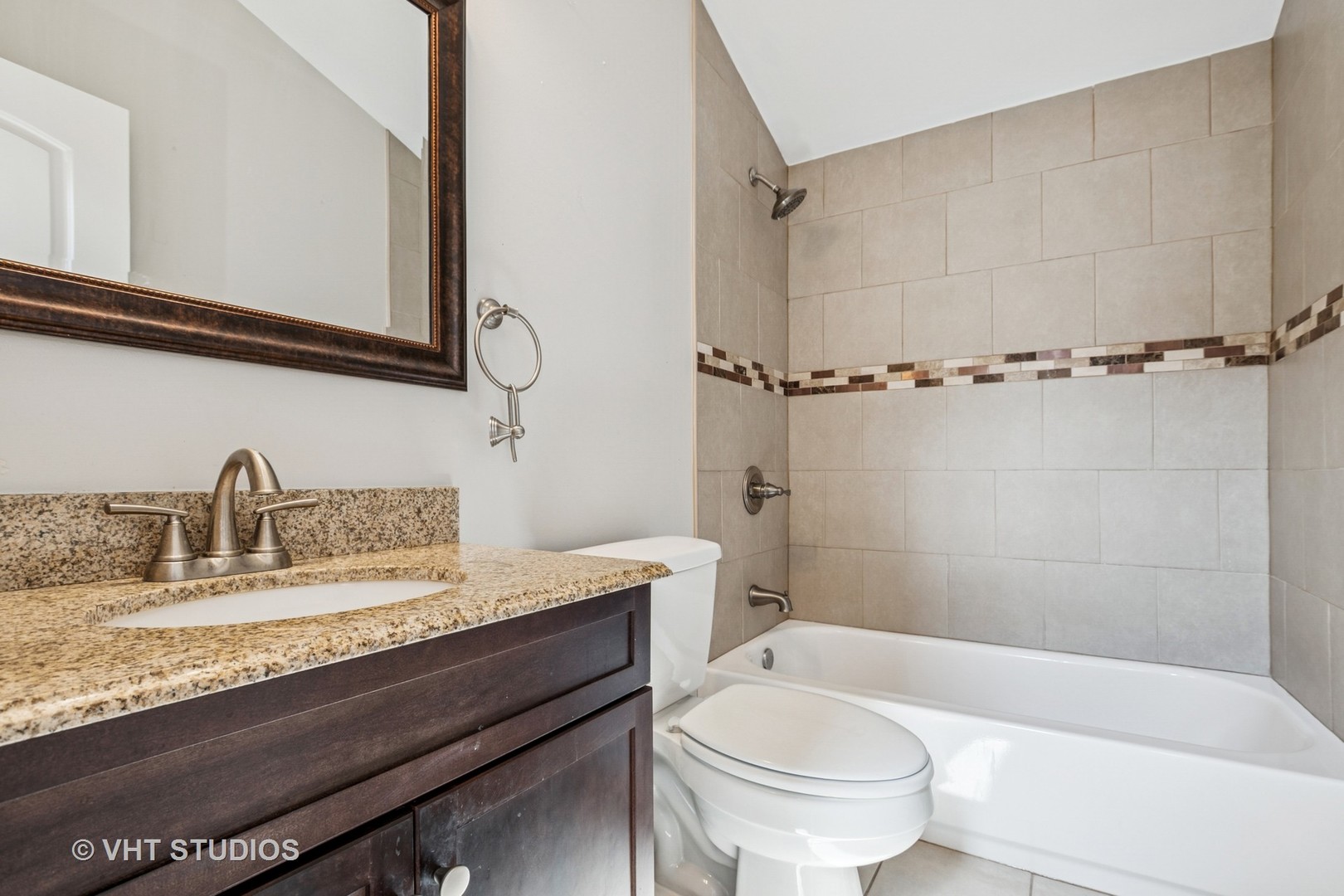 5155 W George Street, Chicago, IL 60641
