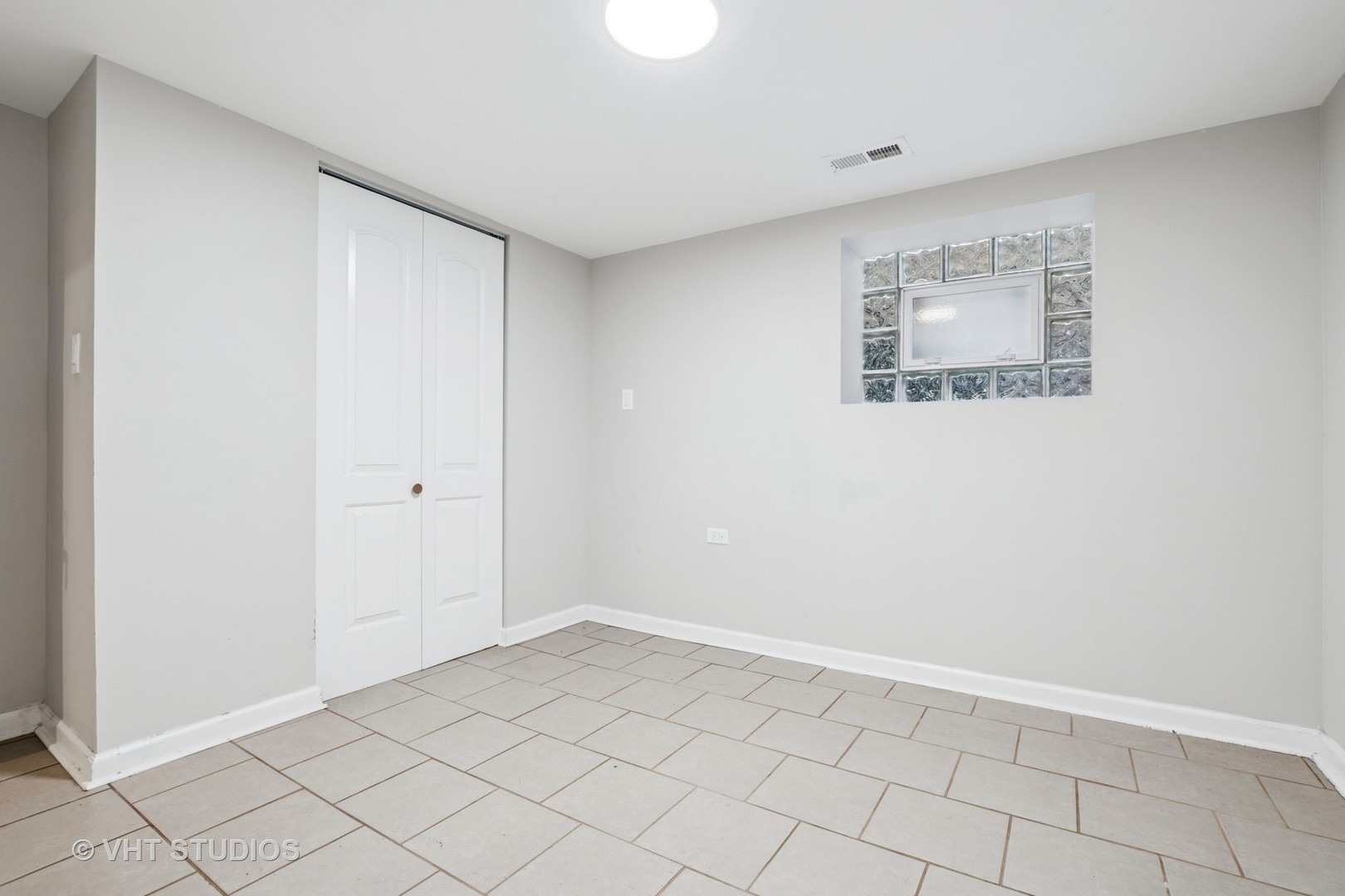5155 W George Street, Chicago, IL 60641
