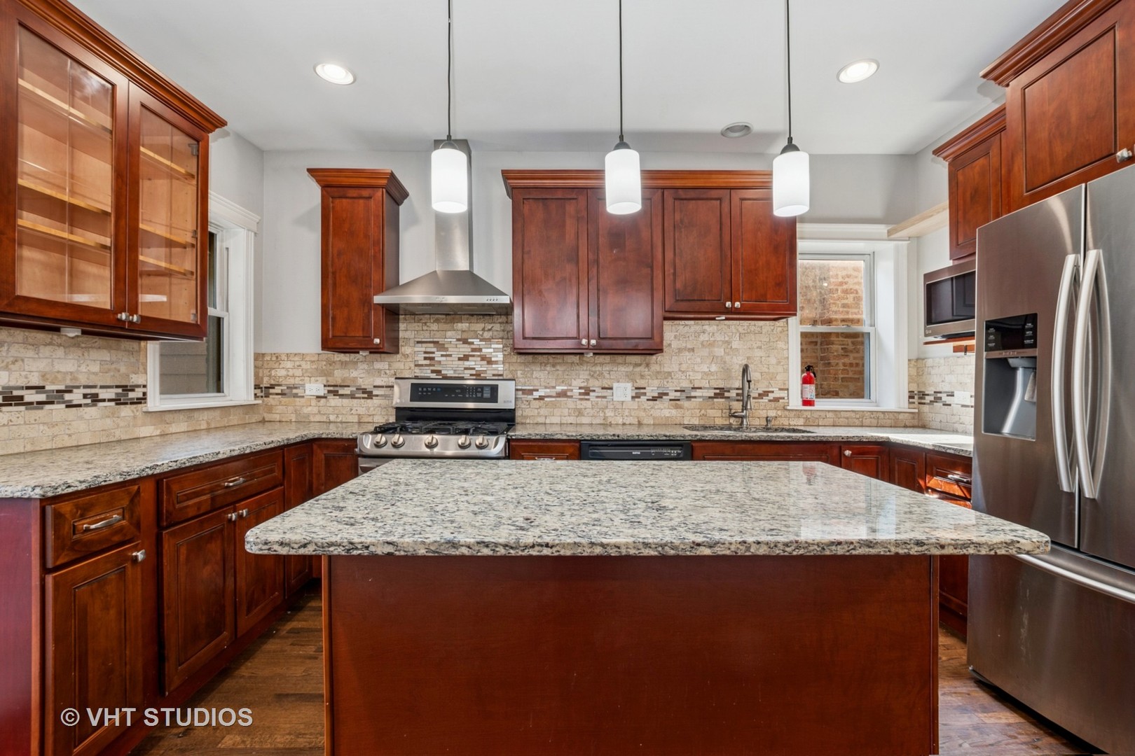 5155 W George Street, Chicago, IL 60641