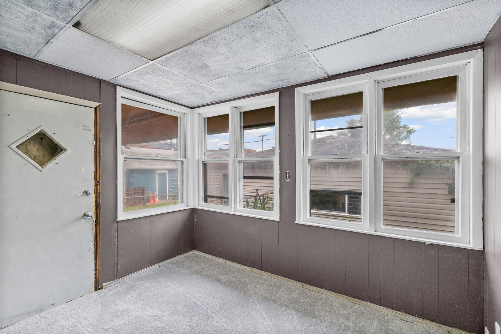 90 W 28th Place, South Chicago Heights, IL 60411