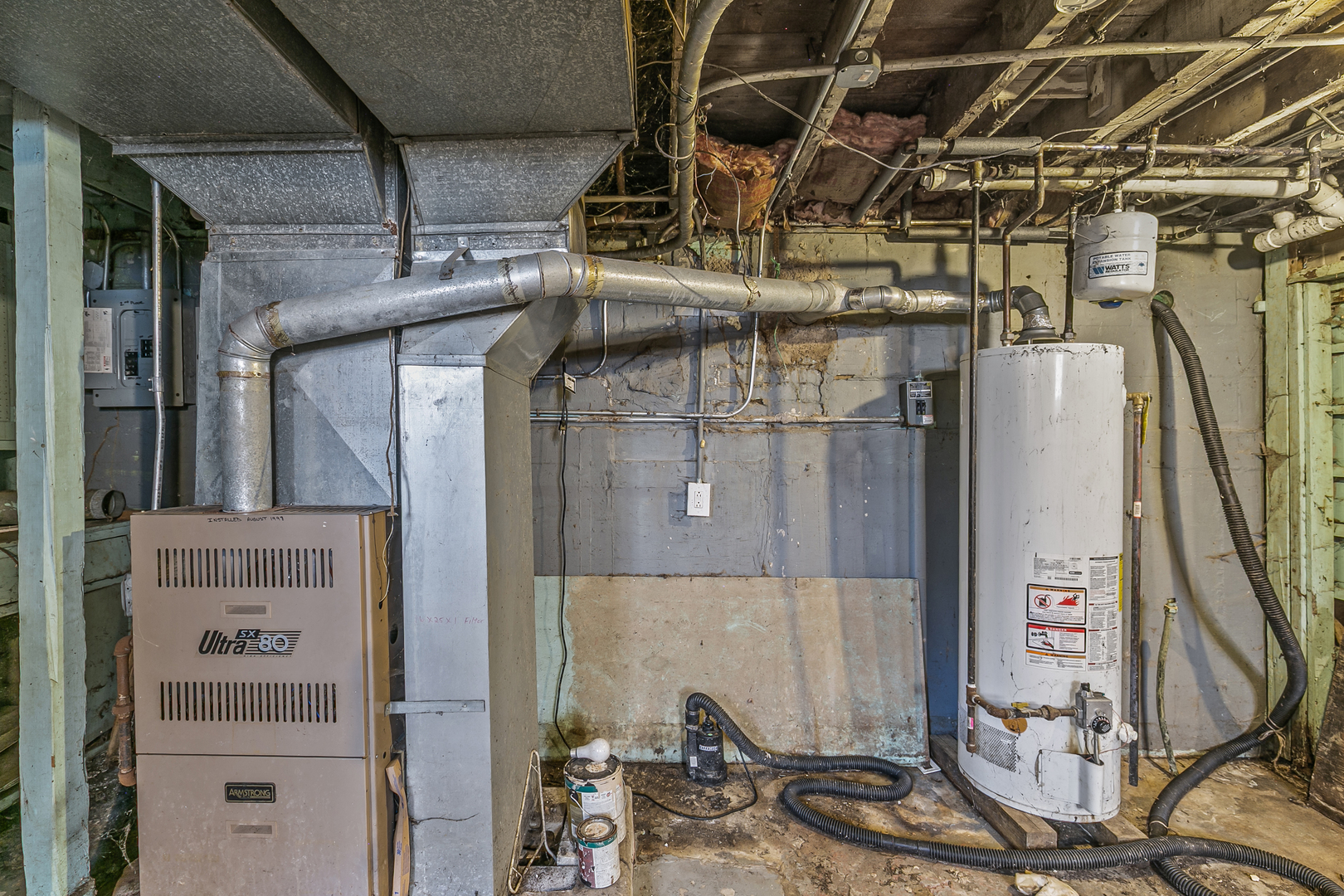 90 W 28th Place, South Chicago Heights, IL 60411