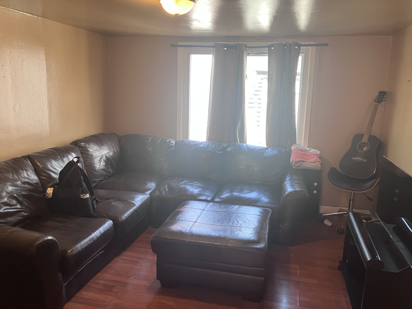 90 W 28th Place, South Chicago Heights, IL 60411