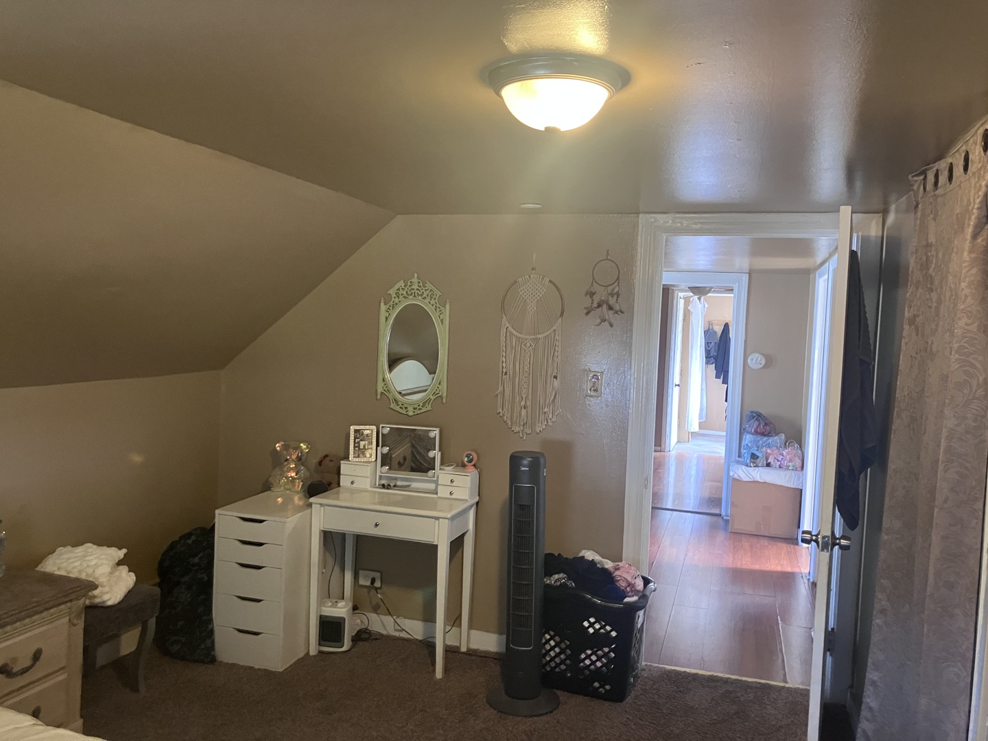 90 W 28th Place, South Chicago Heights, IL 60411