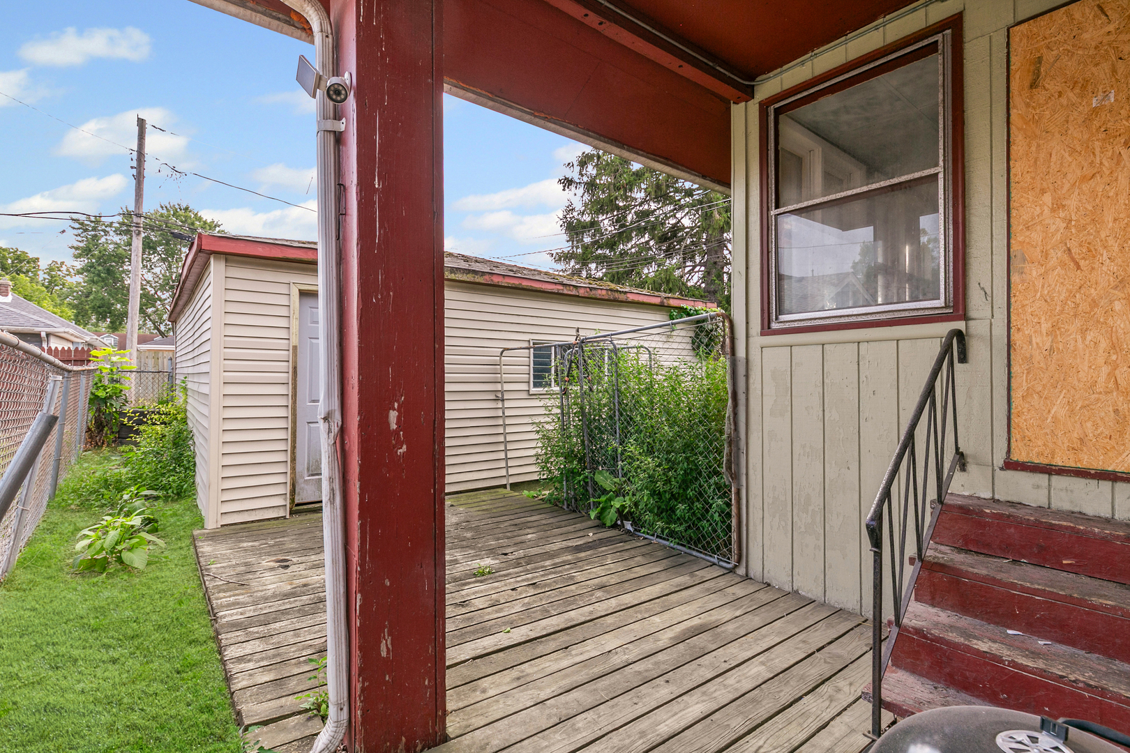 90 W 28th Place, South Chicago Heights, IL 60411